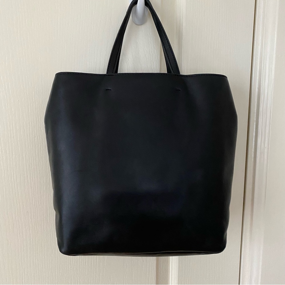 $398 Tory Burch Fleming Black Lambskin Leather Gold Star Studs Satchel Tote Bag - Picture 10 of 14